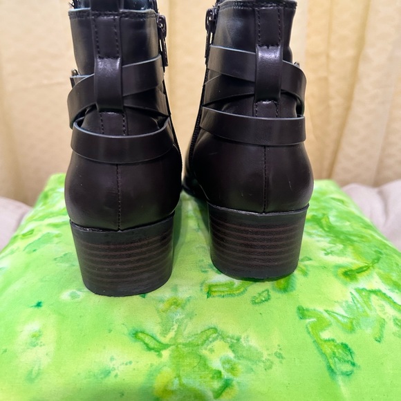 Ann Taylor Factory booties - Picture 4 of 6